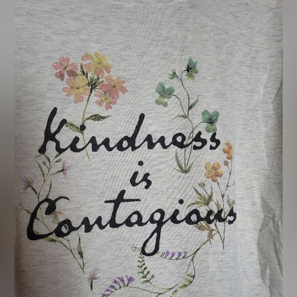 Kindness is Contagious T-Shirt Floral Bloomcore Gray Pullover Misia Medium - Picture 3 of 6